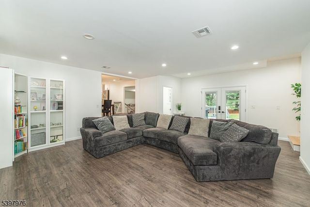 115 Scudders Rd, Sparta Twp., NJ 07871