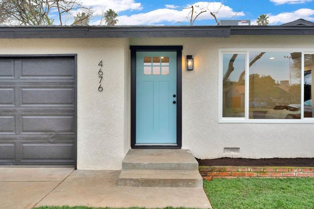 4676 E Orleans Avenue, Fresno, CA 93702