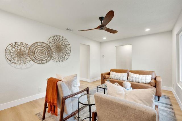 4676 E Orleans Avenue, Fresno, CA 93702