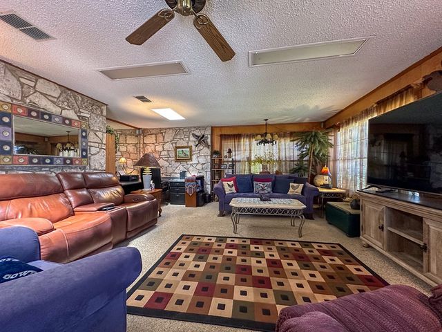 203 Cave Springs Dr, Hunt, TX 78024