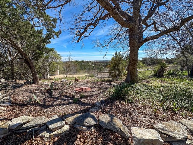 203 Cave Springs Dr, Hunt, TX 78024