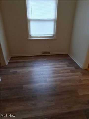 5650 Lafayette Avenue, Maple Heights, OH 44137