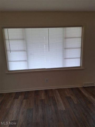 5650 Lafayette Avenue, Maple Heights, OH 44137