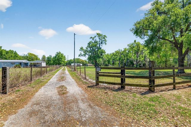 32510 WHITNEY ROAD, Leesburg, FL 34748