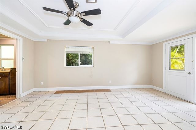 1505 SE 36th ST, Cape Coral, FL 33904
