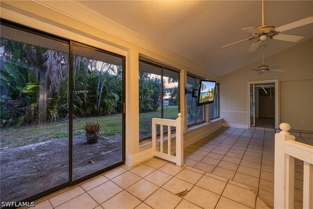 1505 SE 36th ST, Cape Coral, FL 33904