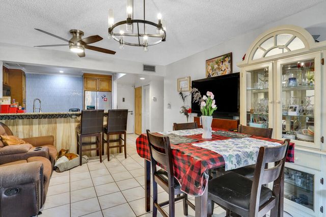 4364 NW 9th Avenue 16-3d, Deerfield Beach, FL 33064