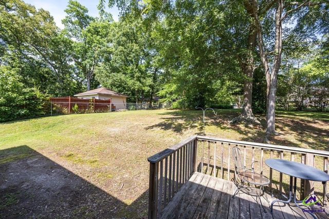 725 Summerwind Drive, Macon, GA 31210