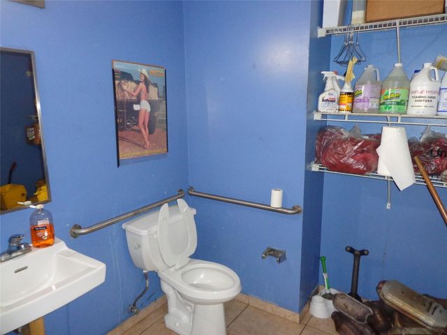 715 WEST WATERS AVENUE, Tampa, FL 33604