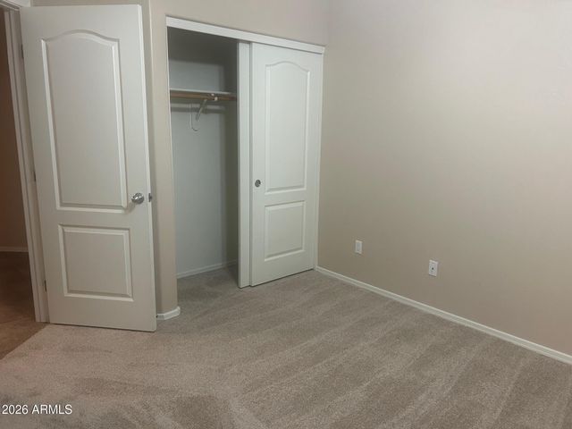 681 E Navajo Trail, San Tan Valley, AZ 85143