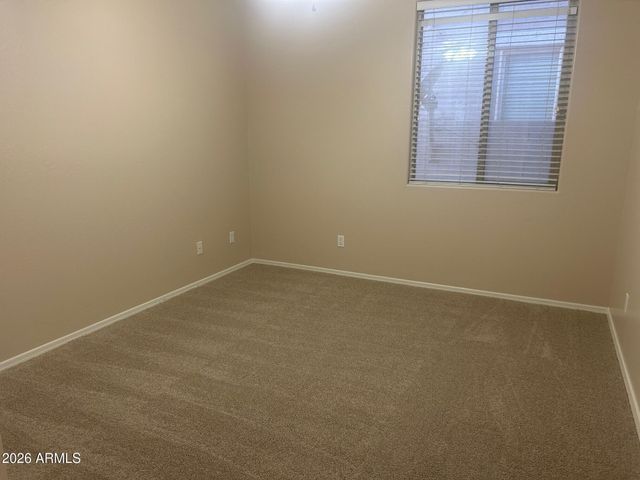 681 E Navajo Trail, San Tan Valley, AZ 85143