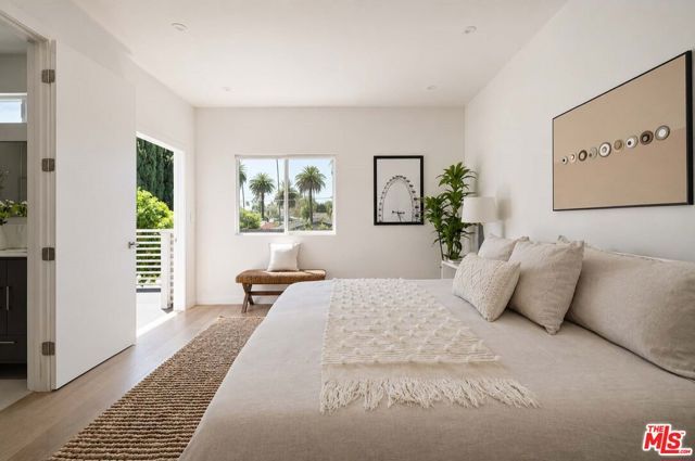 253 S St Andrews Place, Los Angeles, CA 90004