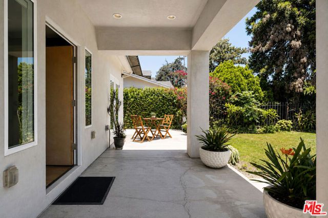 253 S St Andrews Place, Los Angeles, CA 90004