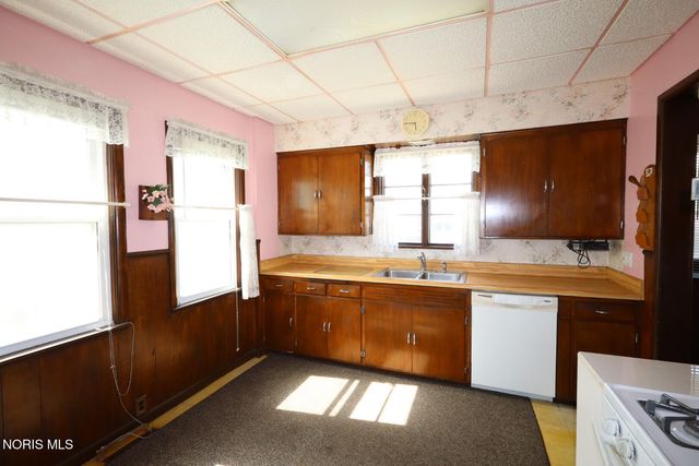 1951 Mason Street, Toledo, OH 43605