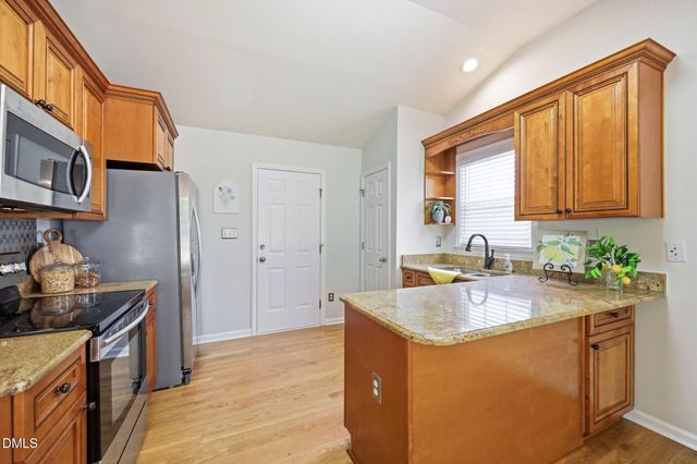 2912 Sedgefield Pines Lane, Raleigh, NC 27604