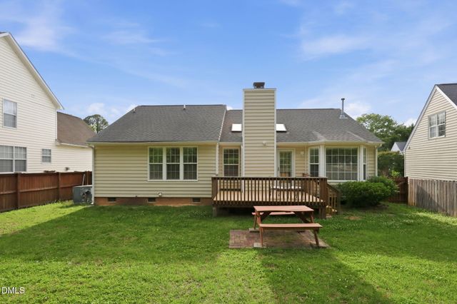 2912 Sedgefield Pines Lane, Raleigh, NC 27604