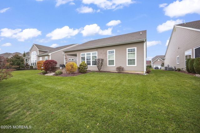 240 Diamond Spring Drive, Monroe, NJ 08831