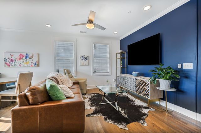 4405 Kentucky Ave Apt 401, Nashville, TN 37209