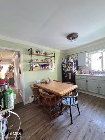 26 Winthrop Street, Colonie, NY 12205