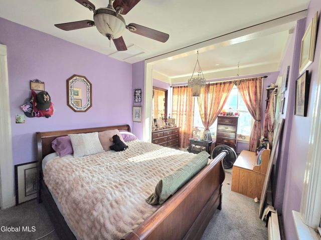 26 Winthrop Street, Colonie, NY 12205