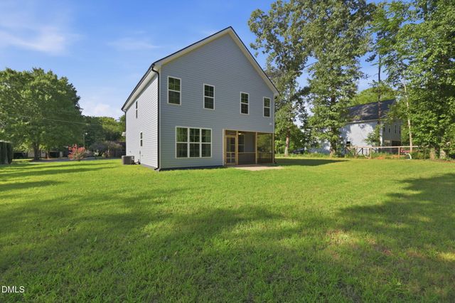 702 Vance Street, Mebane, NC 27302