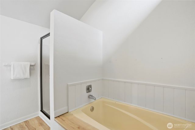 12122 NE 108th, Kirkland, WA 98033
