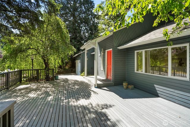 12122 NE 108th, Kirkland, WA 98033