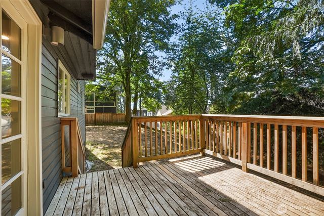 12122 NE 108th, Kirkland, WA 98033