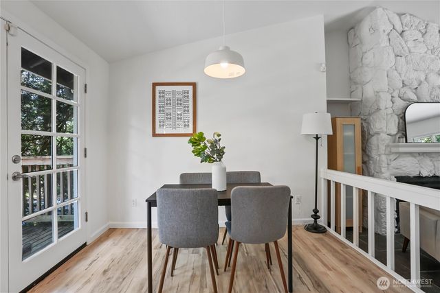 12122 NE 108th, Kirkland, WA 98033