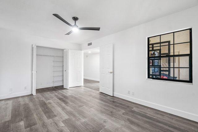 11177 Aspen Glen Drive 206, Boynton Beach, FL 33437