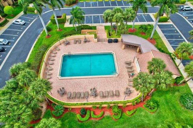 11177 Aspen Glen Drive 206, Boynton Beach, FL 33437