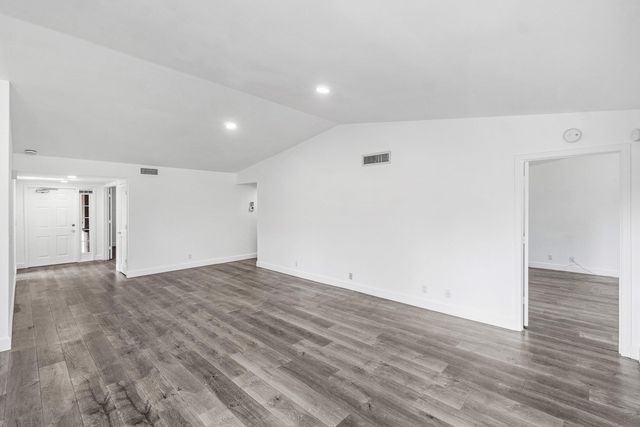 11177 Aspen Glen Drive 206, Boynton Beach, FL 33437