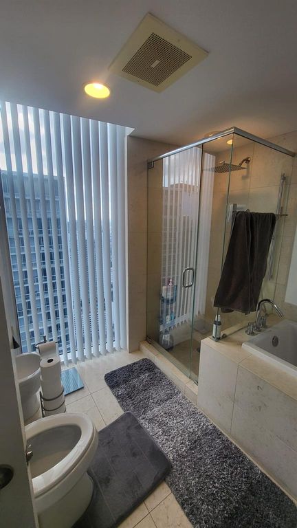 475 Brickell ave 4913, Miami, FL 33121