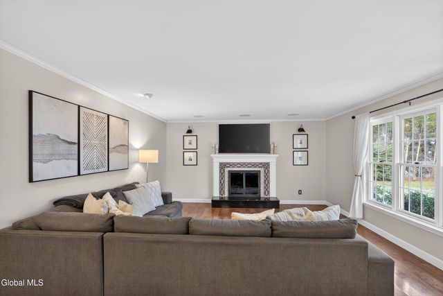 1014 Dibella Drive, Guilderland, NY 12303