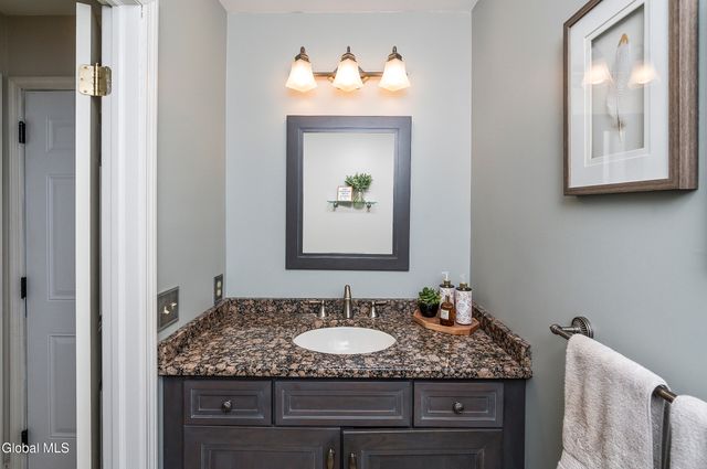 1014 Dibella Drive, Guilderland, NY 12303