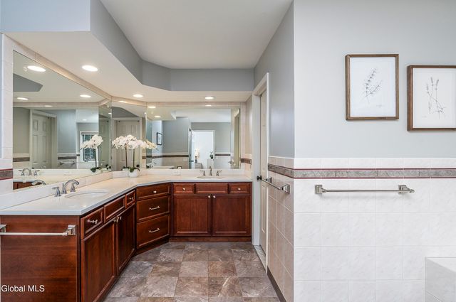 1014 Dibella Drive, Guilderland, NY 12303