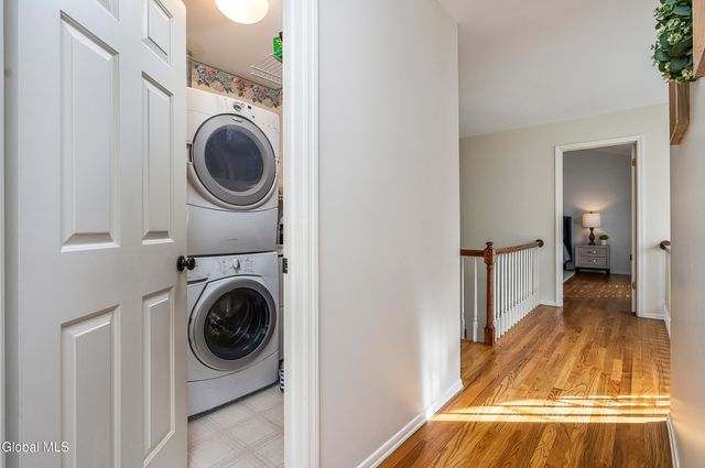 1014 Dibella Drive, Guilderland, NY 12303