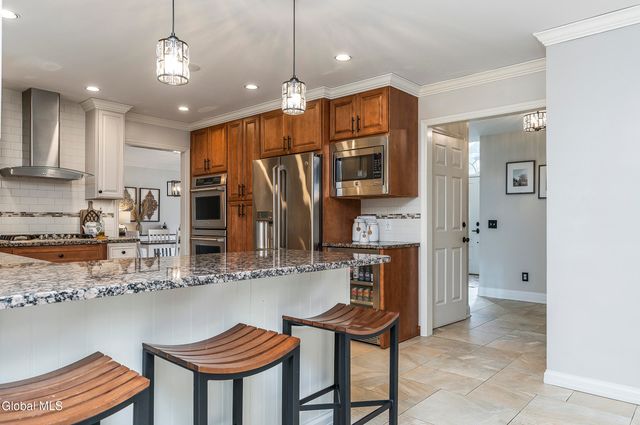 1014 Dibella Drive, Guilderland, NY 12303