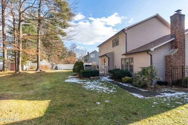 1014 Dibella Drive, Guilderland, NY 12303