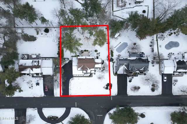 1014 Dibella Drive, Guilderland, NY 12303