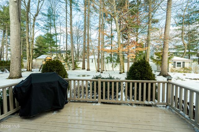 1014 Dibella Drive, Guilderland, NY 12303