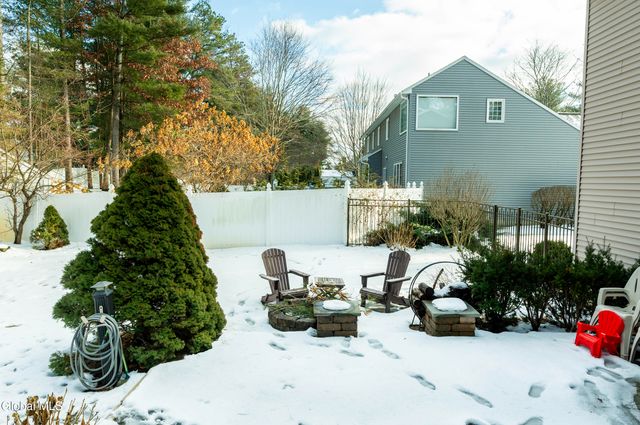 1014 Dibella Drive, Guilderland, NY 12303