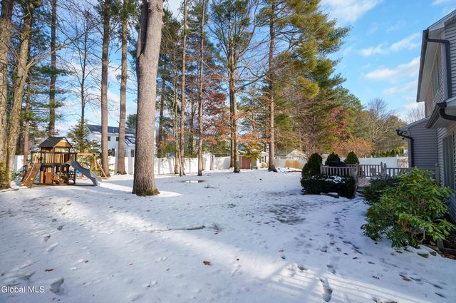 1014 Dibella Drive, Guilderland, NY 12303