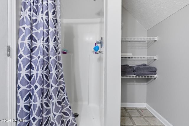 110 Tanbark Drive, Jacksonville, NC 28546