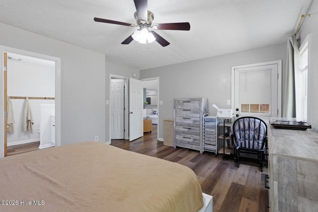 110 Tanbark Drive, Jacksonville, NC 28546