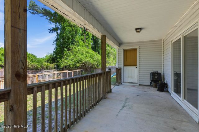 110 Tanbark Drive, Jacksonville, NC 28546