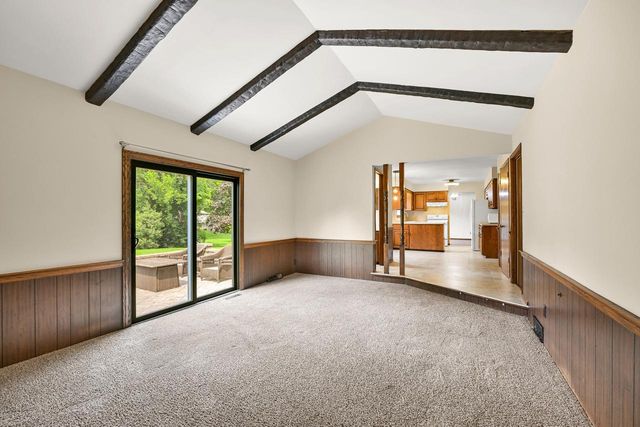 15100 W Glendale DRIVE, New Berlin, WI 53151