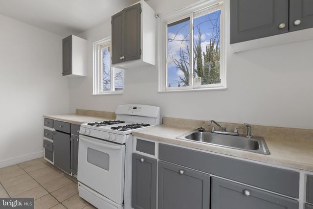 3700 GELSTON DR, Baltimore, MD 21229