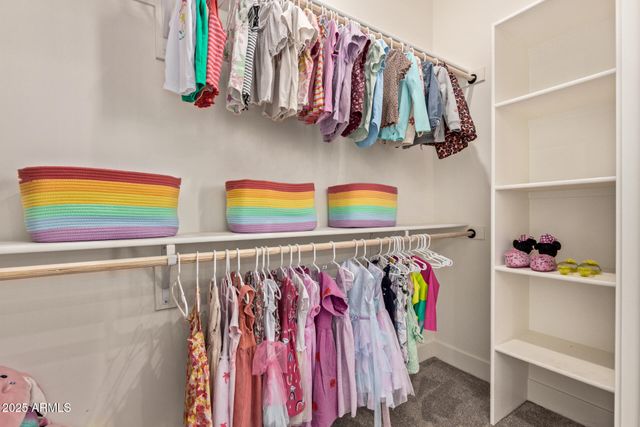 3555 W HUMMINGBIRD Lane, San Tan Valley, AZ 85144