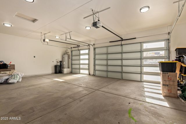 3555 W HUMMINGBIRD Lane, San Tan Valley, AZ 85144